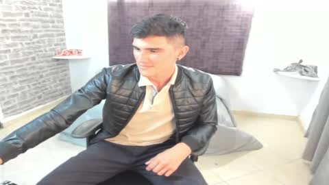 naifummi online show from March 6, 2025, 7:32 pm