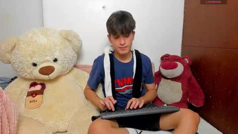  N A I M T H E  K I N G  online show from February 17, 2026, 6:32 am