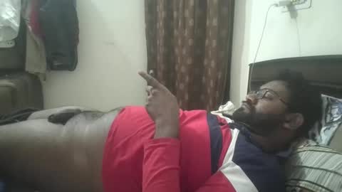 NAIRANANDU28 online show from March 13, 2026, 4:41 am