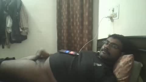 NAIRANANDU28 online show from March 27, 2026, 8:26 am