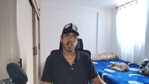 Snapshot of naitsihrc chatting on December 1, 2025, 7:08 pm Nait online show from December 1, 2025, 7:08 pm