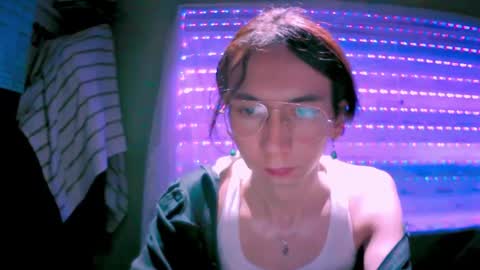 NAJI  online show from October 3, 2025, 3:09 pm