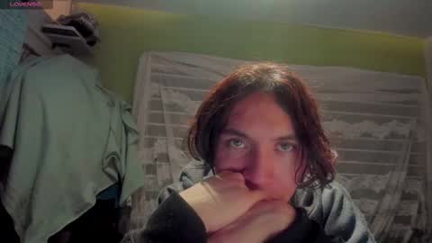 NAJI  online show from November 15, 2025, 4:14 pm