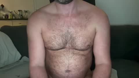 naked_dude25 online show from June 6, 2026, 5:12 am