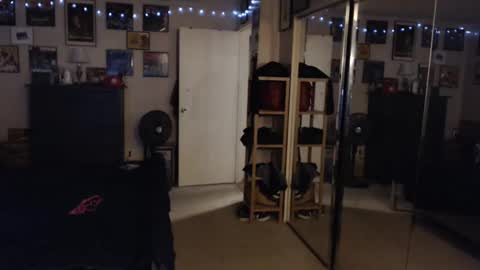 Snapshot of nakedmonkey chatting on December 11, 2024, 10:16 pm nakedmonkey online show from December 11, 2024, 10:16 pm