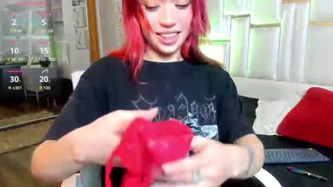 ----Namea------ online show from October 18, 2025, 12:17 pm