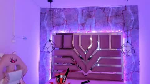 nami_usagi online show from December 26, 2024, 4:25 pm