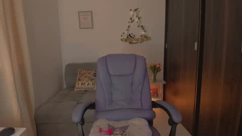 N A M I    -   OF  namibergmant online show from April 17, 2026, 10:35 pm