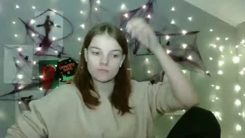 Nana online show from October 9, 2025, 8:23 am