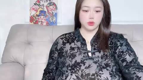 nanabigbobo online show from January 31, 2025, 12:40 pm