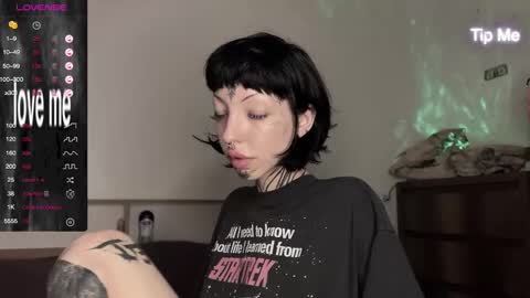 Nana online show from December 18, 2024, 5:00 pm