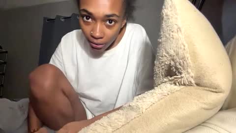 nanaonn online show from October 26, 2025, 6:03 pm