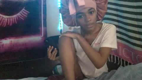 nanaonn online show from November 21, 2025, 5:33 pm