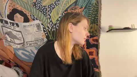 Snapshot of nancy_witch chatting on February 21, 2025, 6:51 am Nancy and Archi online show from February 21, 2025, 6:51 am