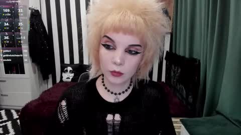 Nancy online show from October 13, 2025, 11:38 pm