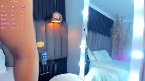 Snapshot of nanda_vixen_ chatting on February 27, 2026, 10:43 pm Nanda online show from February 27, 2026, 10:43 pm