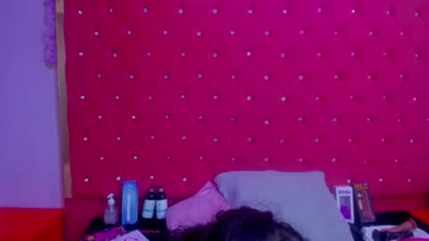 nanis james15 online show from April 5, 2026, 3:04 am