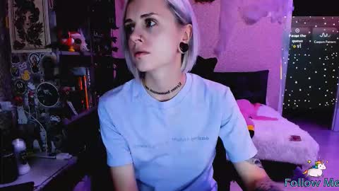 Monday-Friday 12-4 AM and 6-9 AM New York time online show from November 1, 2025, 8:11 pm