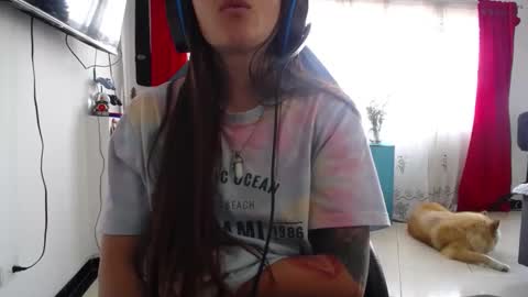 Snapshot of nanna_yoshi chatting on December 11, 2024, 8:28 pm nanna yoshi online show from December 11, 2024, 8:28 pm