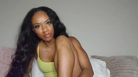 Snapshot of nanneyrose chatting on October 11, 2025, 5:39 am Nanneypooh online show from October 11, 2025, 5:39 am