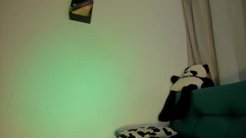 Snapshot of nanny1_ chatting on February 14, 2026, 9:11 pm Nanny online show from February 14, 2026, 9:11 pm