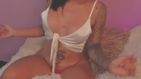 Snapshot of nany_tnt chatting on January 12, 2025, 8:04 am NANY online show from January 12, 2025, 8:04 am