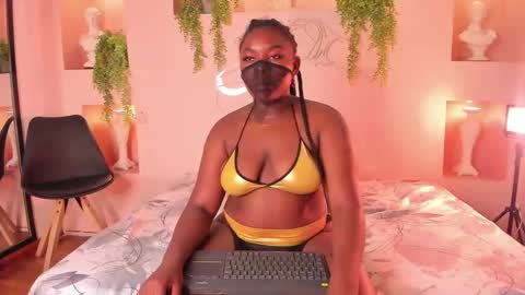 nanymoreno online show from October 6, 2025, 12:46 pm