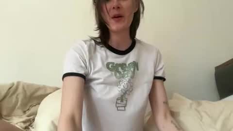 Snapshot of naomi________ chatting on June 1, 2026, 10:00 pm Naomi online show from June 1, 2026, 10:00 pm