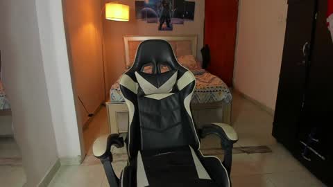 naomi_berckley online show from January 29, 2025, 8:18 am