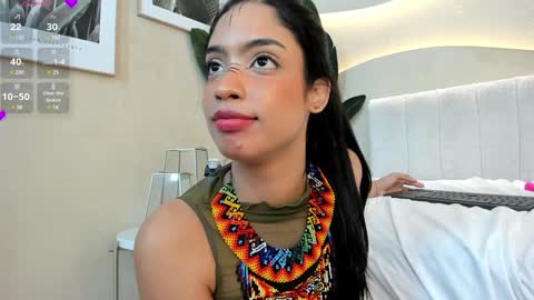 Naomi  online show from December 16, 2024, 1:53 am