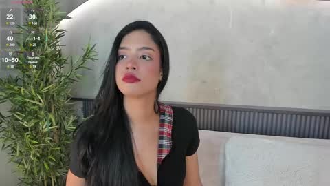 Naomi  online show from February 13, 2025, 7:31 pm