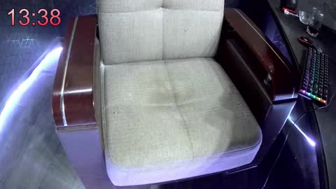 Naomi online show from November 10, 2025, 9:03 pm