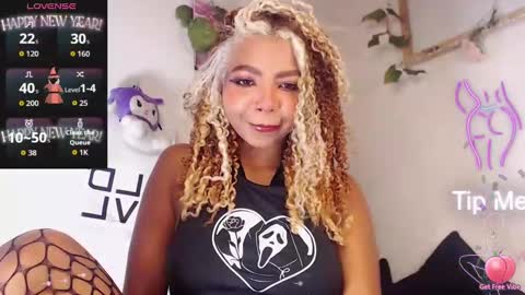 mara Jos online show from October 12, 2025, 9:19 am