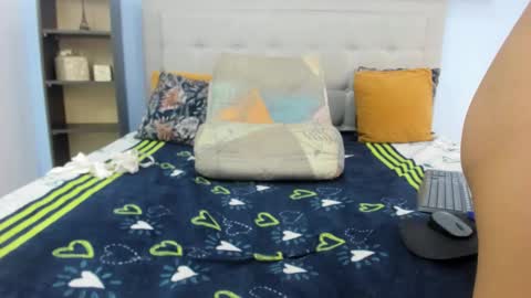 Snapshot of naomi_sex21 chatting on February 27, 2026, 1:00 pm naomi_sex21 online show from February 27, 2026, 1:00 pm