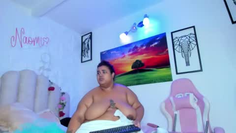 Snapshot of naomiasha_ chatting on January 30, 2025, 6:10 pm online show from January 30, 2025, 6:10 pm