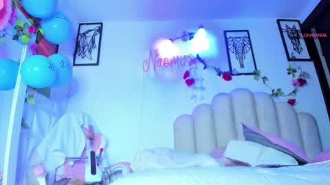 Snapshot of naomiasha_ chatting on March 3, 2025, 6:04 am online show from March 3, 2025, 6:04 am