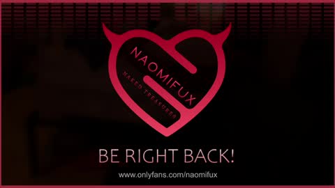 Snapshot of naomifux chatting on December 7, 2024, 5:15 am Naomi online show from December 7, 2024, 5:15 am