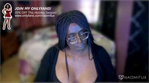 Snapshot of naomifux chatting on December 16, 2024, 12:16 pm Naomi online show from December 16, 2024, 12:16 pm