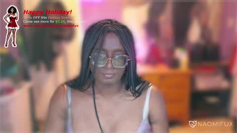 Snapshot of naomifux chatting on December 29, 2024, 5:22 pm Naomi online show from December 29, 2024, 5:22 pm