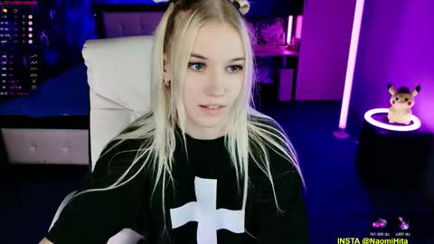 naomihita online show from December 15, 2025, 4:44 pm