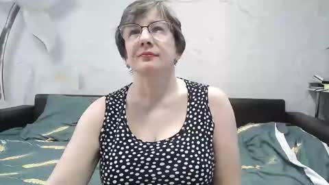 naomimolligan online show from March 30, 2026, 1:45 pm