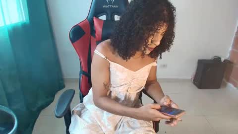 naomiwildburn online show from October 18, 2025, 1:56 pm