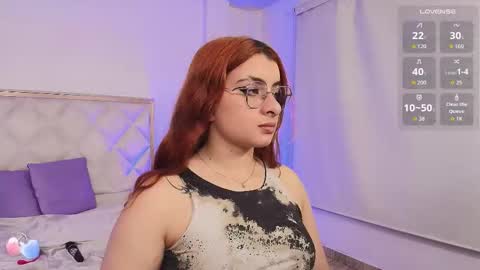 Naomy  online show from October 22, 2025, 2:56 am