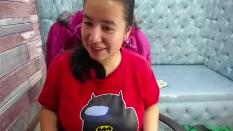  Bulma Heidi online show from December 6, 2024, 1:44 pm