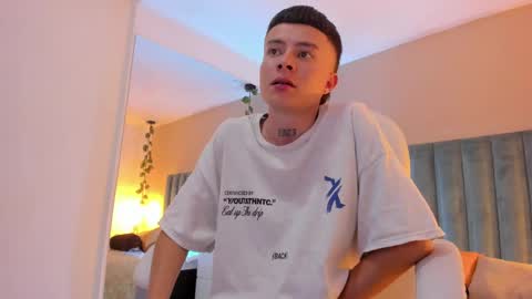 Nascary Fox online show from September 10, 2025, 10:10 pm