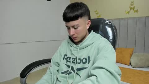 Nascary Fox online show from January 16, 2026, 5:11 am