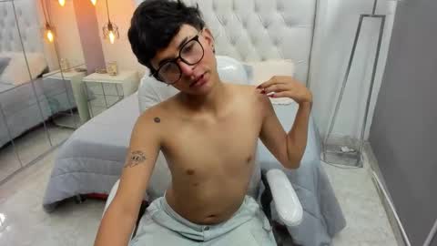 Snapshot of nash_kai11 chatting on October 18, 2025, 5:57 pm NASH KAI online show from October 18, 2025, 5:57 pm