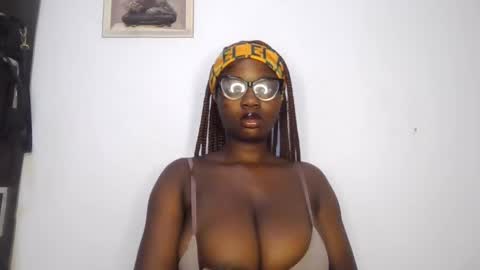 Amanda online show from February 26, 2025, 7:09 am