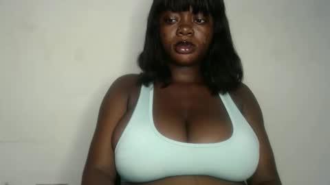 Amanda online show from September 28, 2025, 8:47 pm