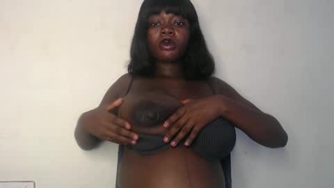 Amanda online show from October 8, 2025, 12:52 am